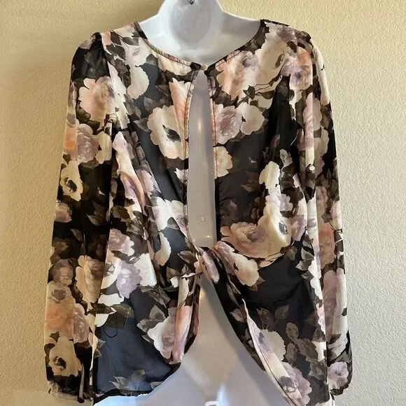 Truth NYC Sheer Floral Longsleeve Blouse - Picture 2 of 6